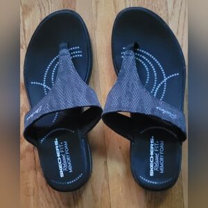 Skechers Memory Foam Flip Flop Sandals Size 9